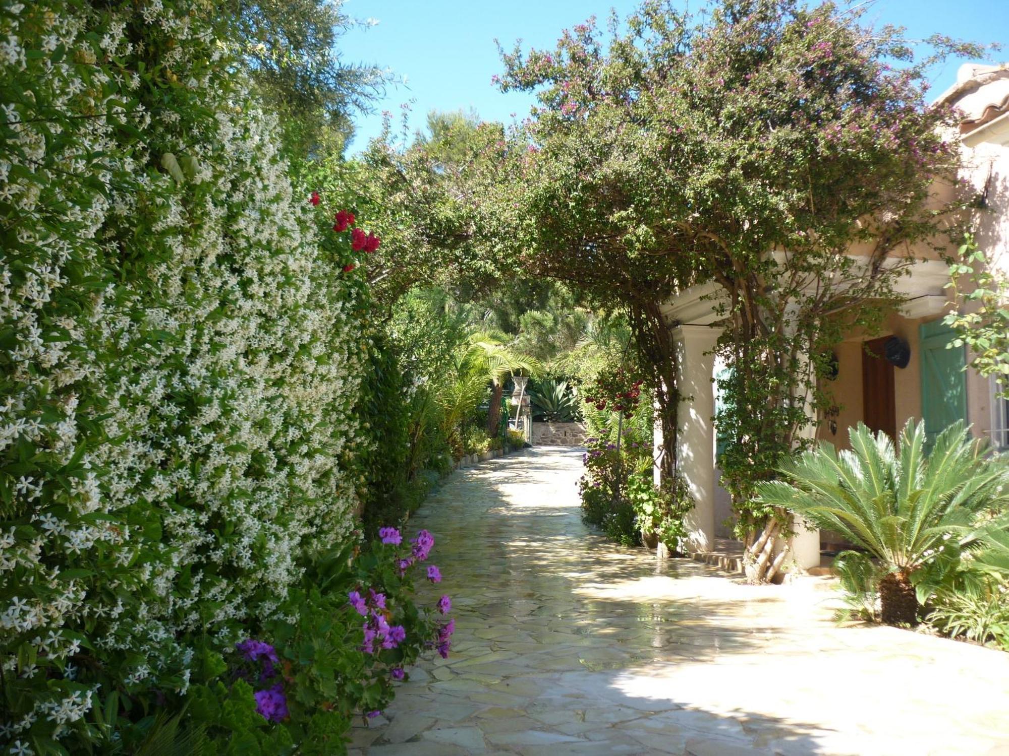 Villa Provencale A Sainte Maxime, Golf De Saint Tropez Exterior foto